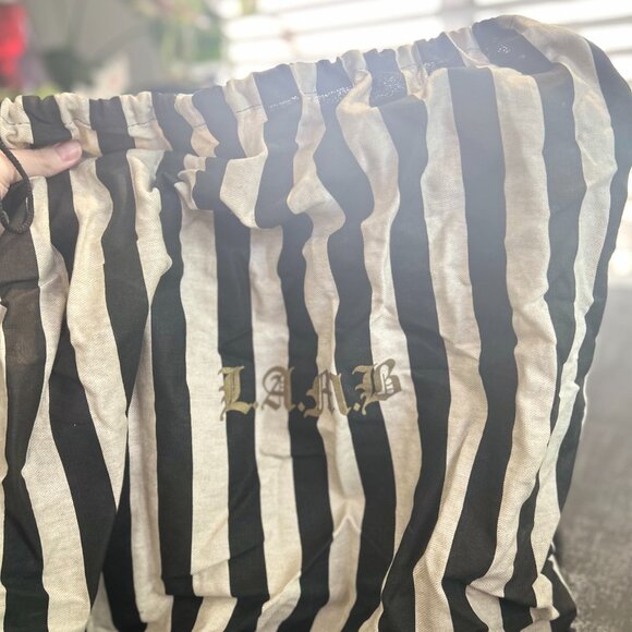L.A.M.B. by Gwen Stefani Mandalay Newsprint Zebra Drawstring Leather Bucket Hobo - Picture 5 of 6